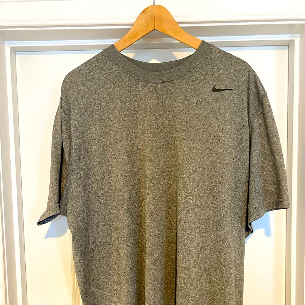 Nike Dry Fit T Shirt - XXL - Gray
